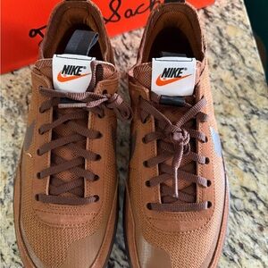 Nike Men's Brown Sneakers